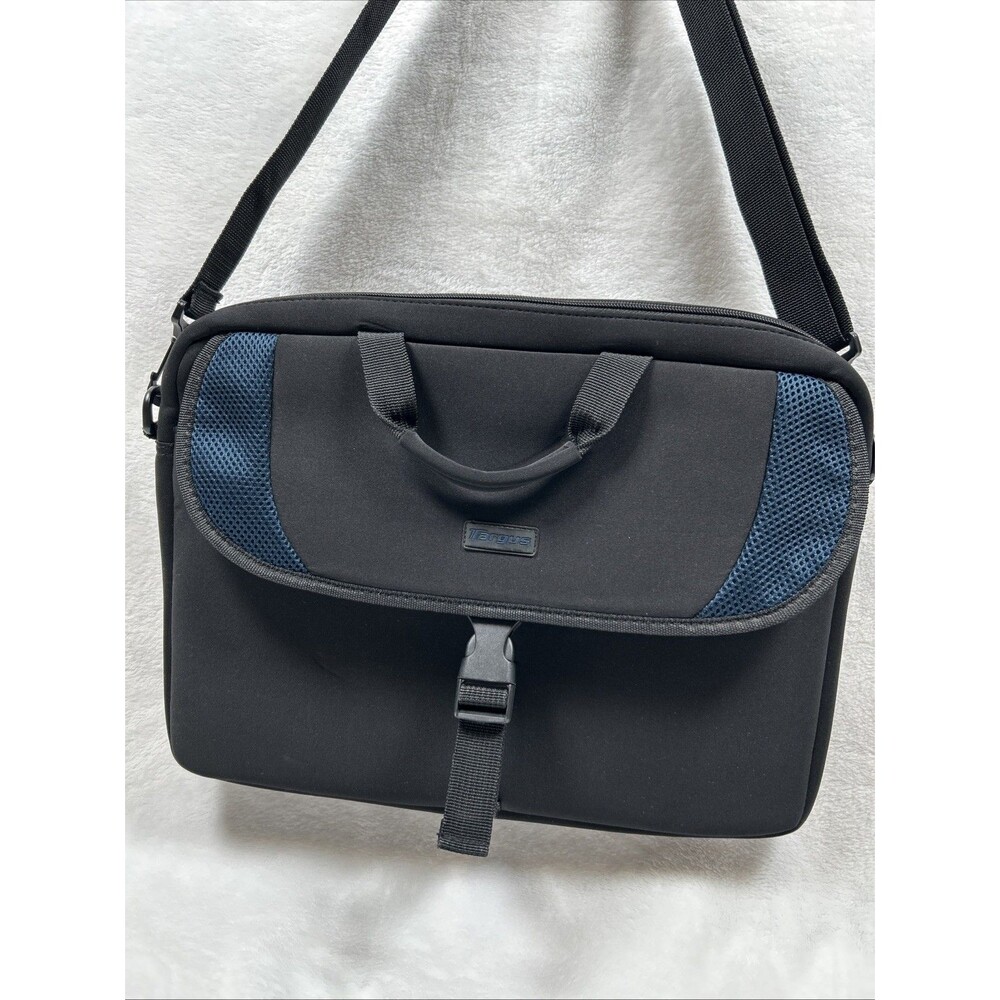 Targus Laptop Messenger Bag Black CVR20101-01 With Strap for 15” Laptop